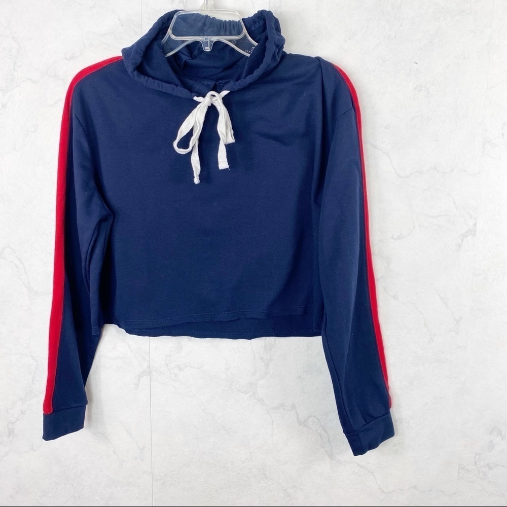 [Heart Hips] Navy Cropped Pullover Hoodie